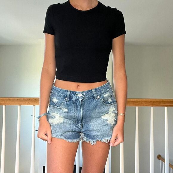 basic black ribbed crop t shirt built in bra - Picture 1 of 4